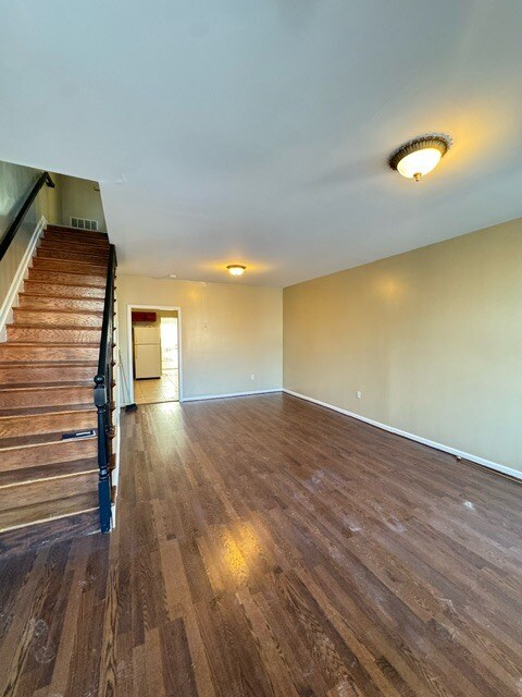 Foto del edificio - 15 Wales Ave