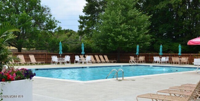 Foto del edificio - 113 Dundee Ct