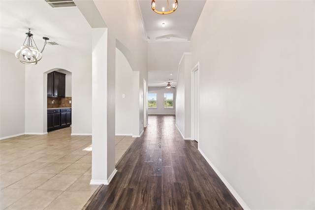 Foto del edificio - 6321 Stone Lake Dr