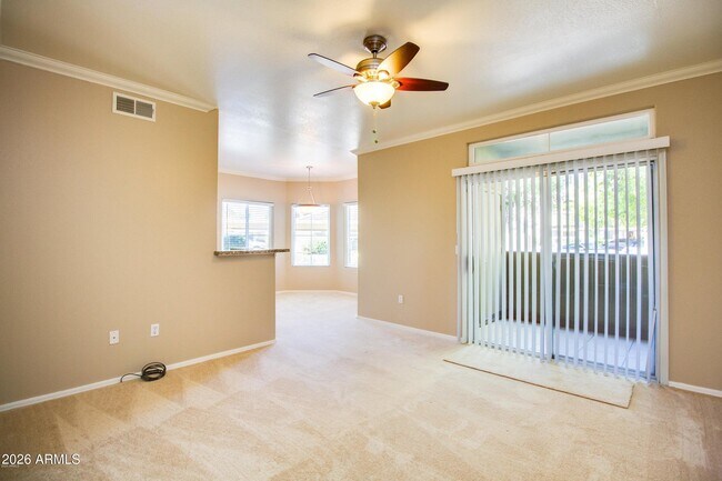 Foto del edificio - 5335 E Shea Blvd