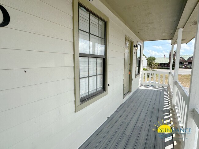 Foto del edificio - 3250 Redwood Ln