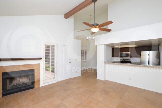 Building Photo - 2019 W Lemon Tree Pl