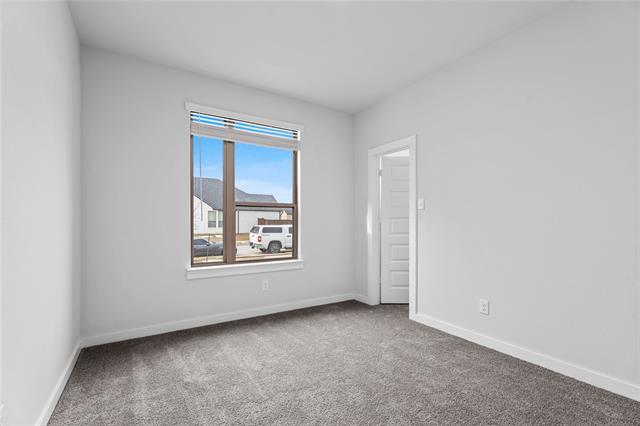 Foto del edificio - 718 Parkside Dr