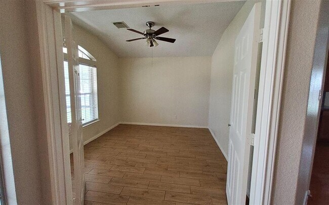 Foto del edificio - 13107 Split Creek Ln