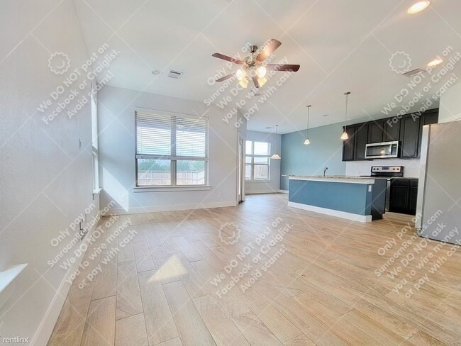 Building Photo - 3 br, 2.5 bath House - 521 High Tech Dr A ...