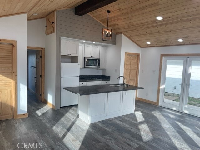 Building Photo - 24671 La Hermosa Ave
