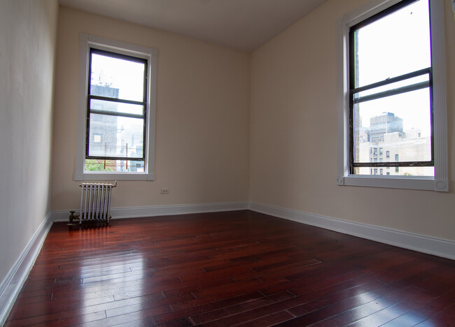 bedroom - 101 Audubon Ave