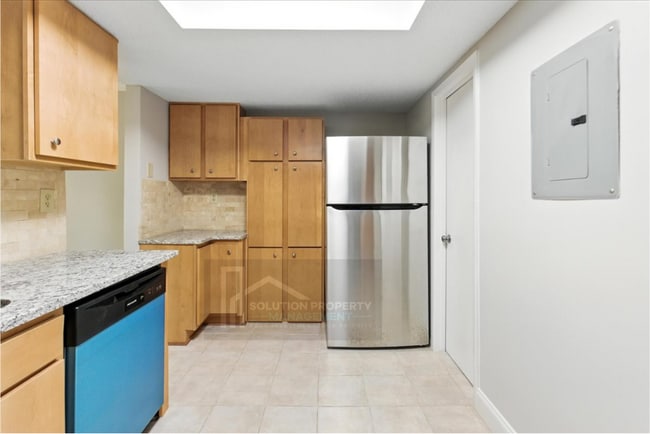 Building Photo - 17 Fair Haven Way