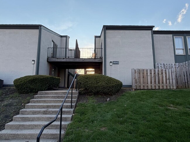 Building Photo - 4645 Merrimar Cir E