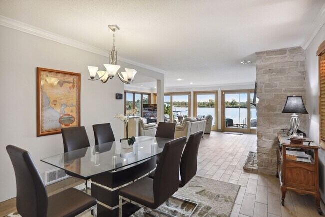 Foto del edificio - 2815 McKenzie Point Rd