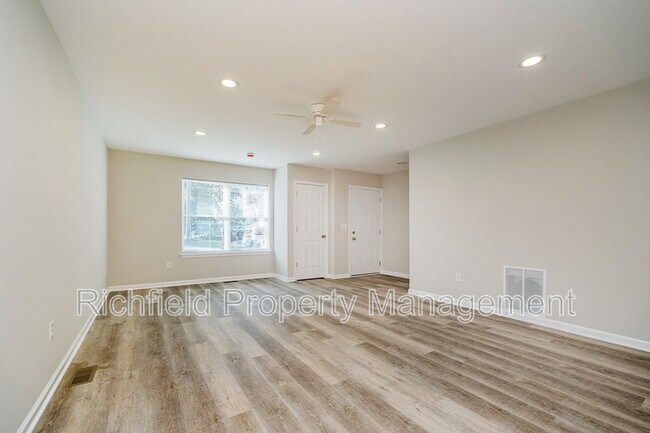 Foto del edificio - 7272 W Reformatory Rd