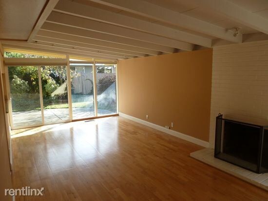 Building Photo - 4 br, 2 bath House - 844 Driftwood Drive