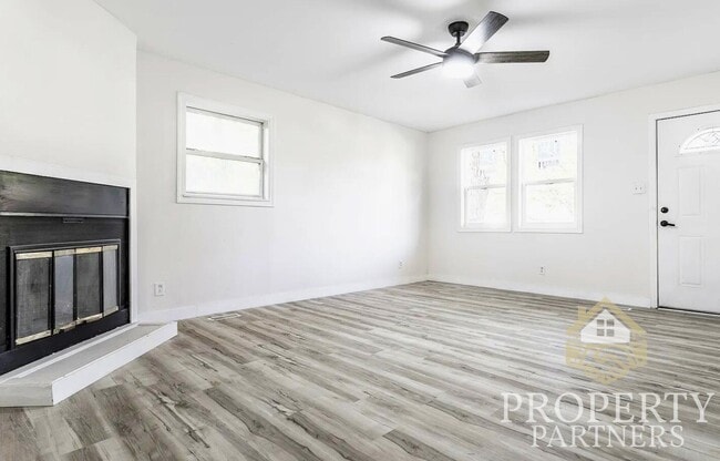 Photo - 133 S Sheridan Ave House