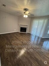 Building Photo - 806-104 Castleglen Dr