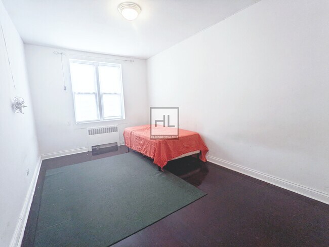 Building Photo - SEAGIRT AVENUE