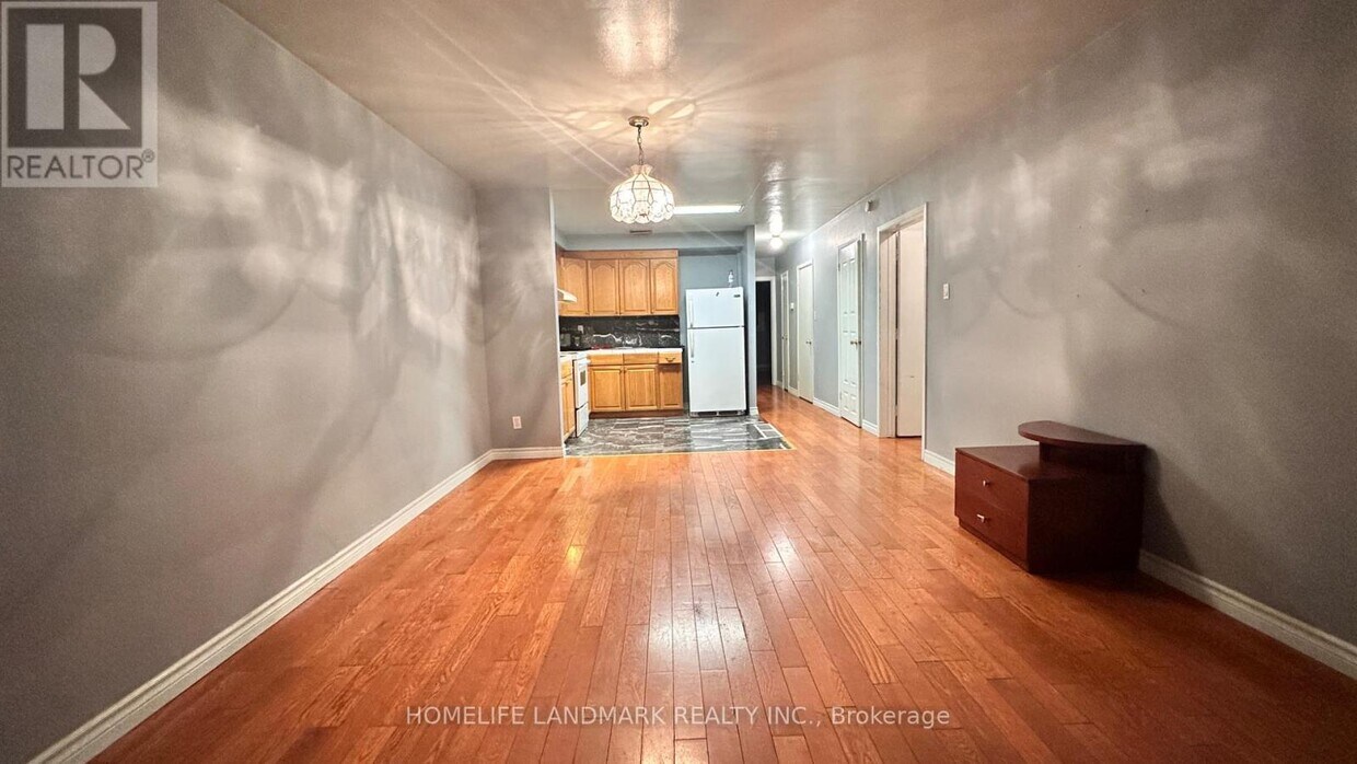 Photo principale - 1171 Lakeshore Rd E