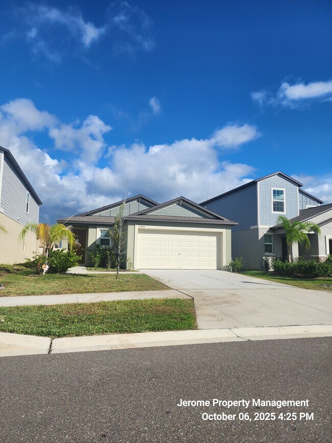 Foto del edificio - 35099 Ackley Trce