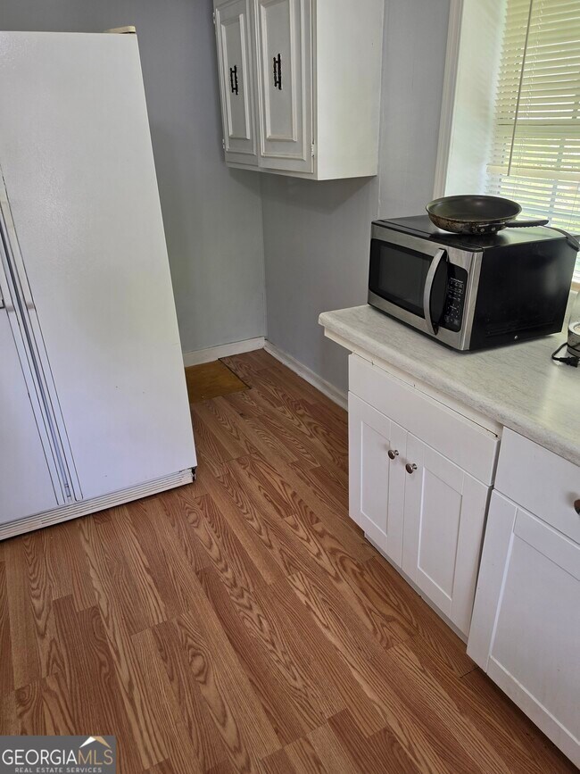 Foto del edificio - 5 1/2 Walker St