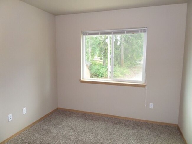 Foto del edificio - Fantastic Newer 3 Bedroom, 2 Bath Home on ...