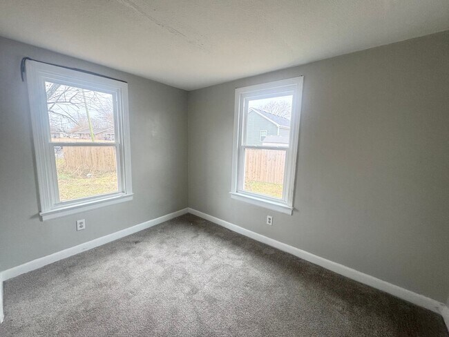 Foto del edificio - 307 W Cypress St