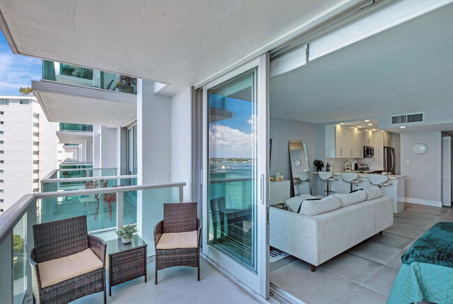 Foto del edificio - 1000 West Ave