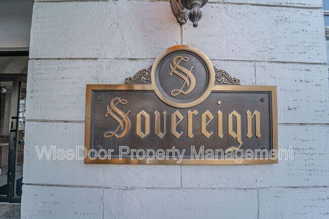Foto del edificio - 360 W Ocean Blvd