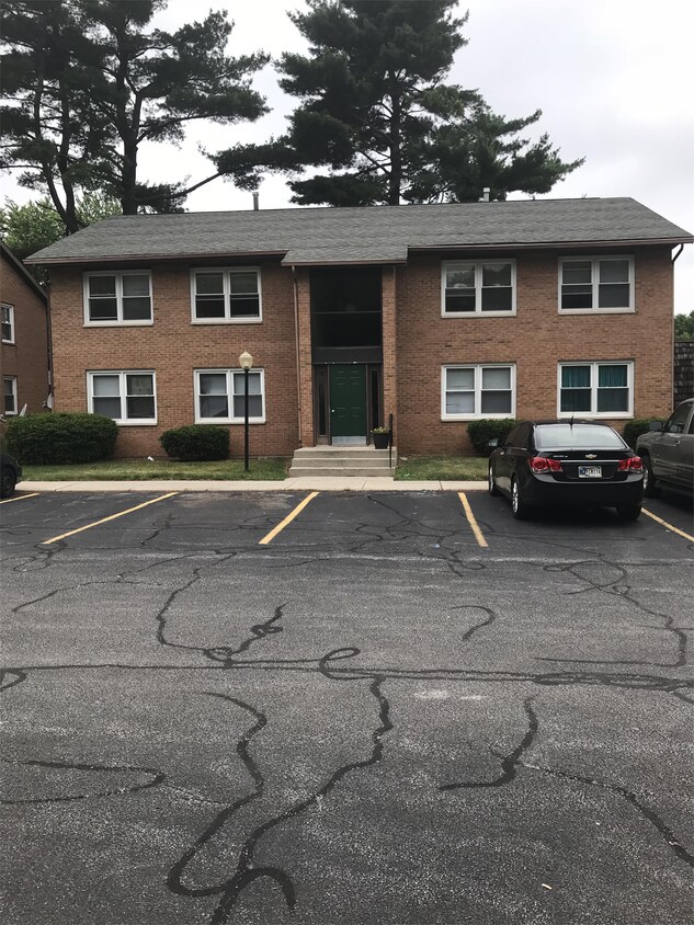 Building Photo - 258 Mayfield Ave