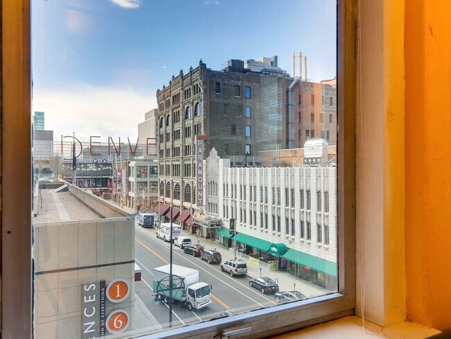 Building Photo - 444 17th St