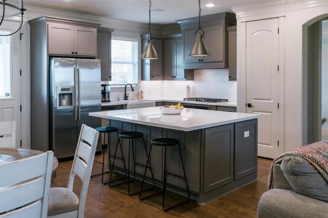 Building Photo - 5038 Greenstone Way