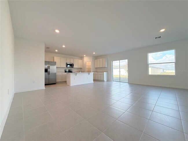 Foto del edificio - 2740 Lookout Rdg Rd