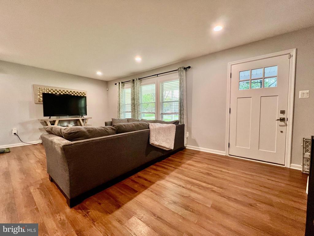 2206 Hyde Ln, Bowie, MD 20716 House Rental in Bowie, MD