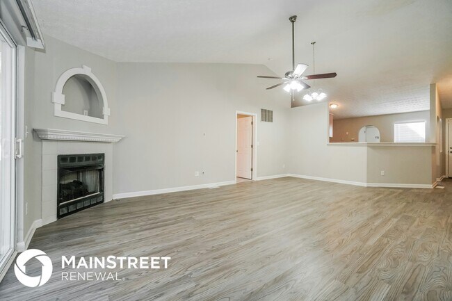 Foto del edificio - 1892 McDowell Ridge Dr