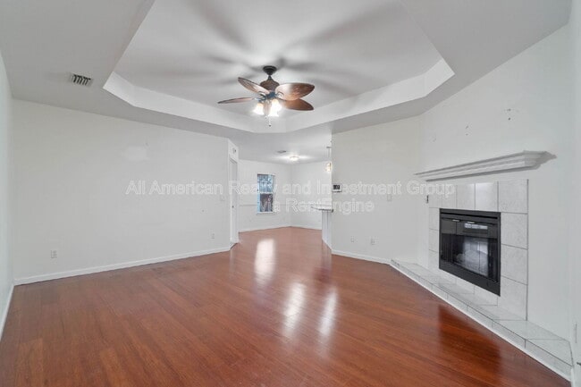 Foto del edificio - 911 Lauderhill Ln