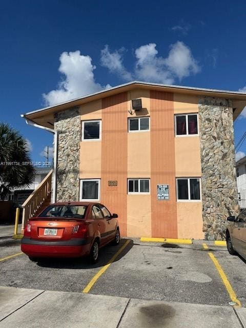 Building Photo - 1151 W 28th St