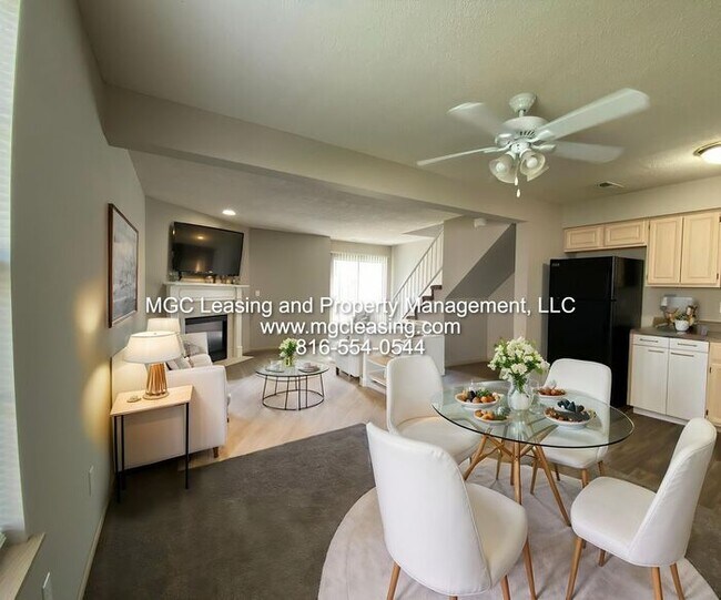 Foto del edificio - SOUTH GARDEN TOWNHOMES