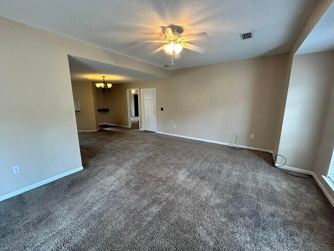 Foto del edificio - 2175 Hagood Loop