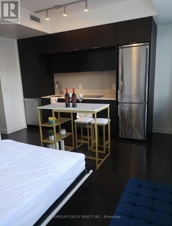 Building Photo - 55 Regent Park Blvd