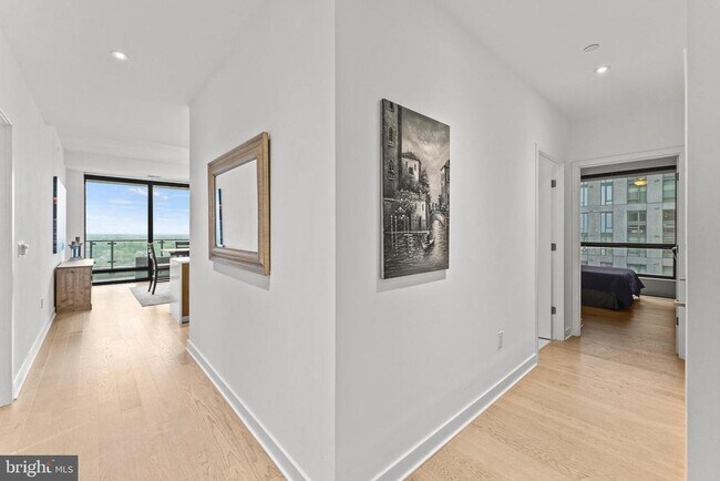 Foto del edificio - 1650 Silver Hill Dr