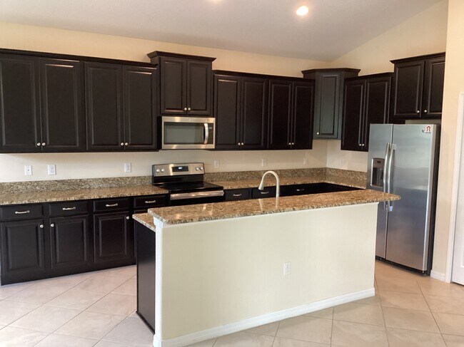 Building Photo - 13418 White Sapphire Rd