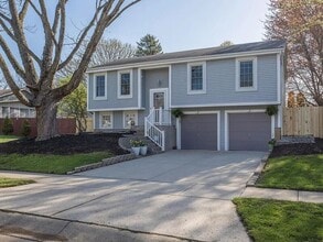 Building Photo - 6110 Castlebar Ln