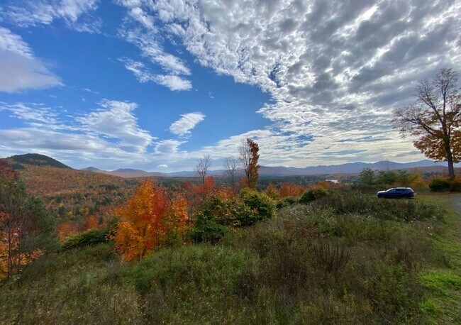 Foto del edificio - 63 Palisade Park Way