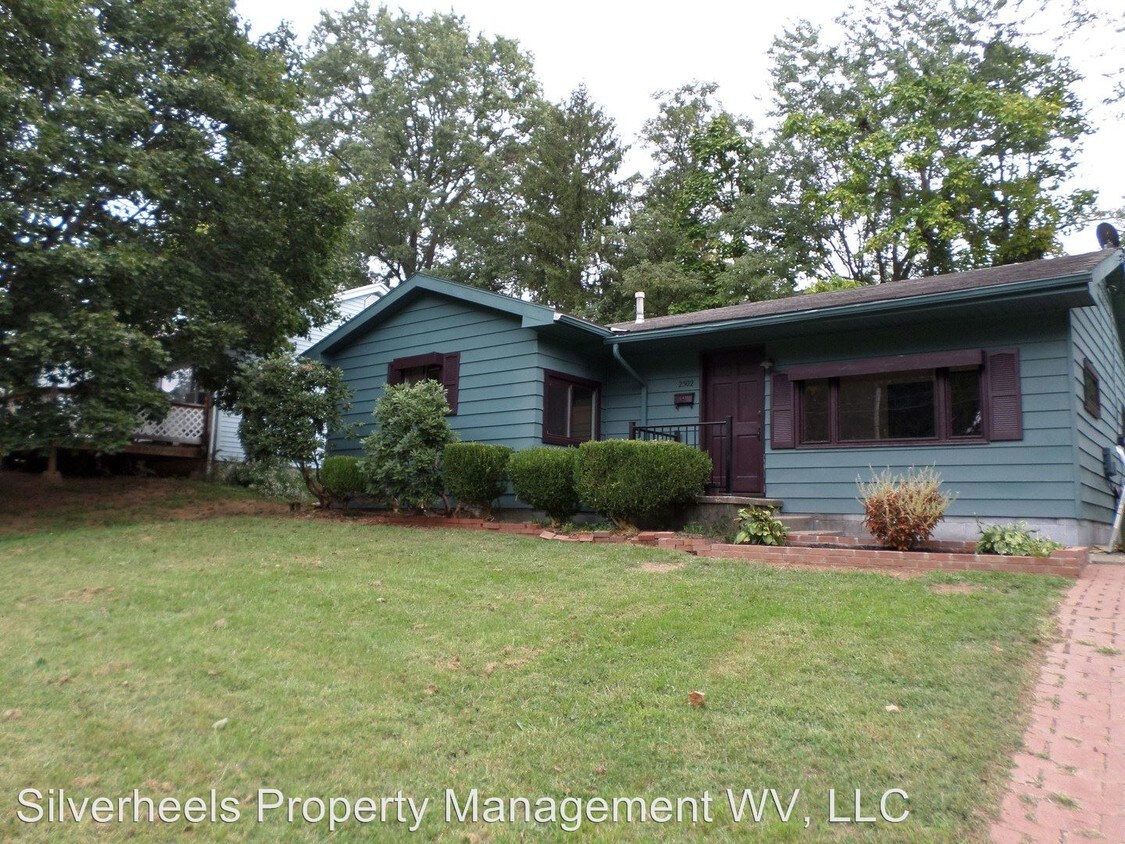 Foto principal - 2502 Brooklyn Dr