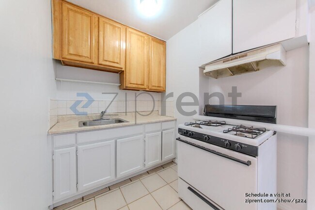 Foto del edificio - 6308 Whittier Blvd