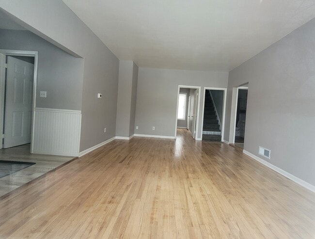 Foto del edificio - 1281 S Monroe Ave