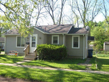 Primary Photo - 2609 Amherst Ave