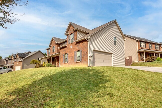 Foto del edificio - LOCATED IN HARDIN VALLEY