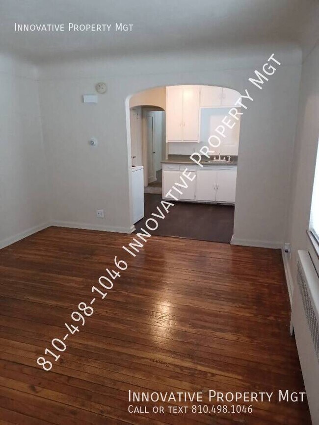 Foto del edificio - 712 S Grand Traverse St