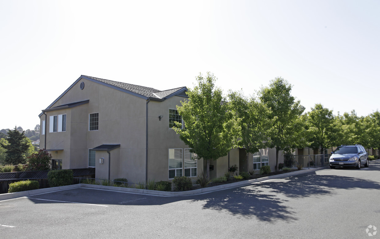 Building Photo - 244-280 Sonoma Blvd