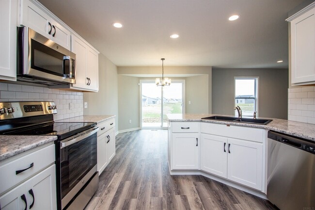 Building Photo - 14643 Cerro Verde Run