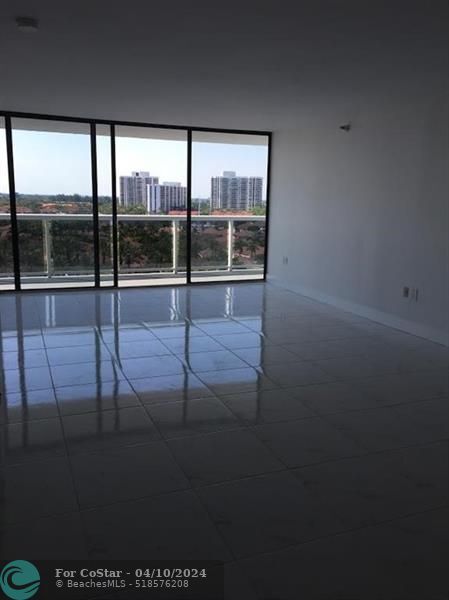 Foto del edificio - 20505 E Country Club Dr